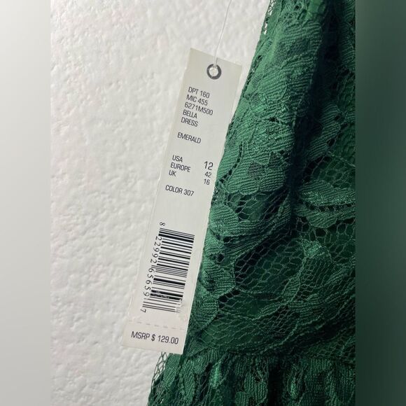 Gianni Bini Green Lace Dinner Dress - Picture 6 of 6